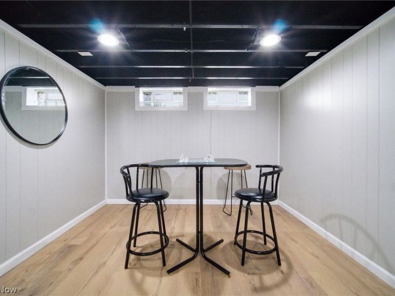 4437 E 158th Street , Cleveland, OH 44128 Photo 32