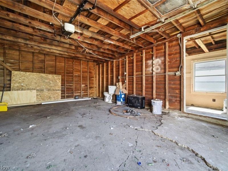 4437 E 158th Street , Cleveland, OH 44128 Photo 33