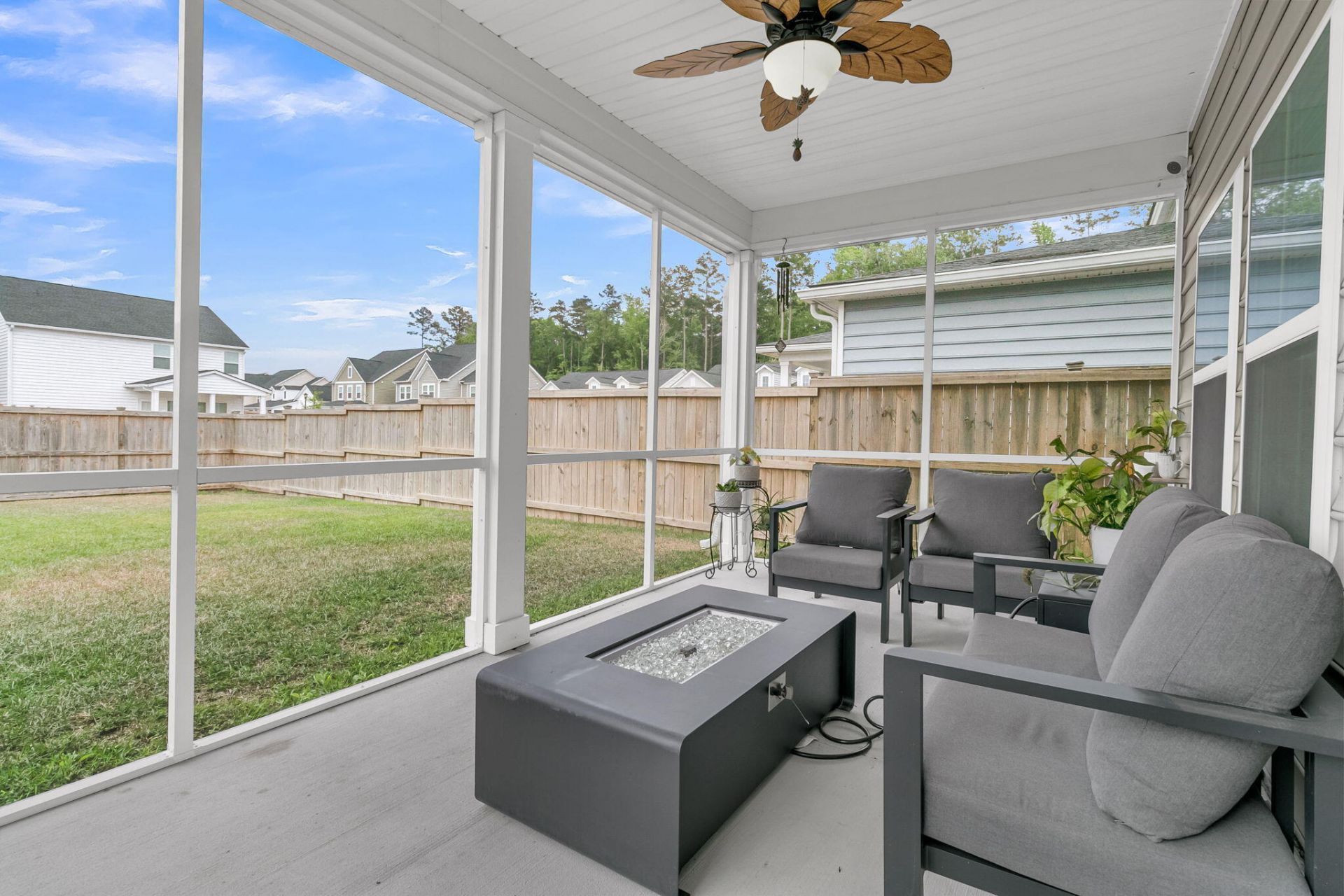 1125 Spotflower Street Photo 28