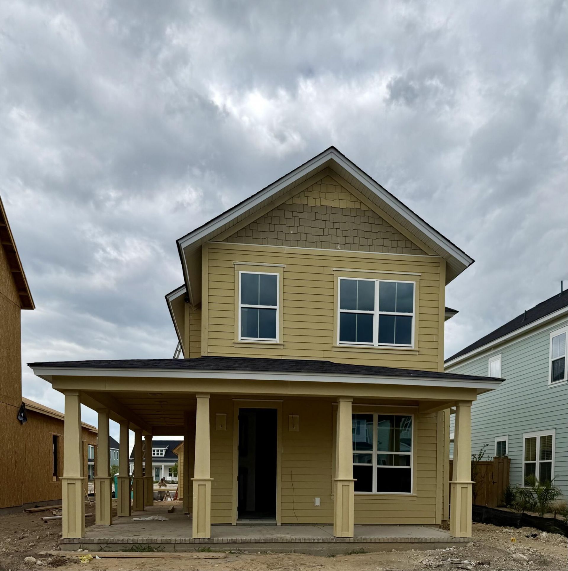 776 Blueway Avenue Photo 12