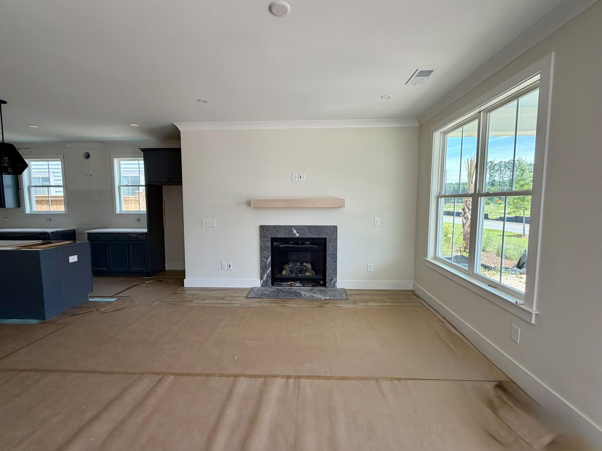 776 Blueway Avenue Photo 12