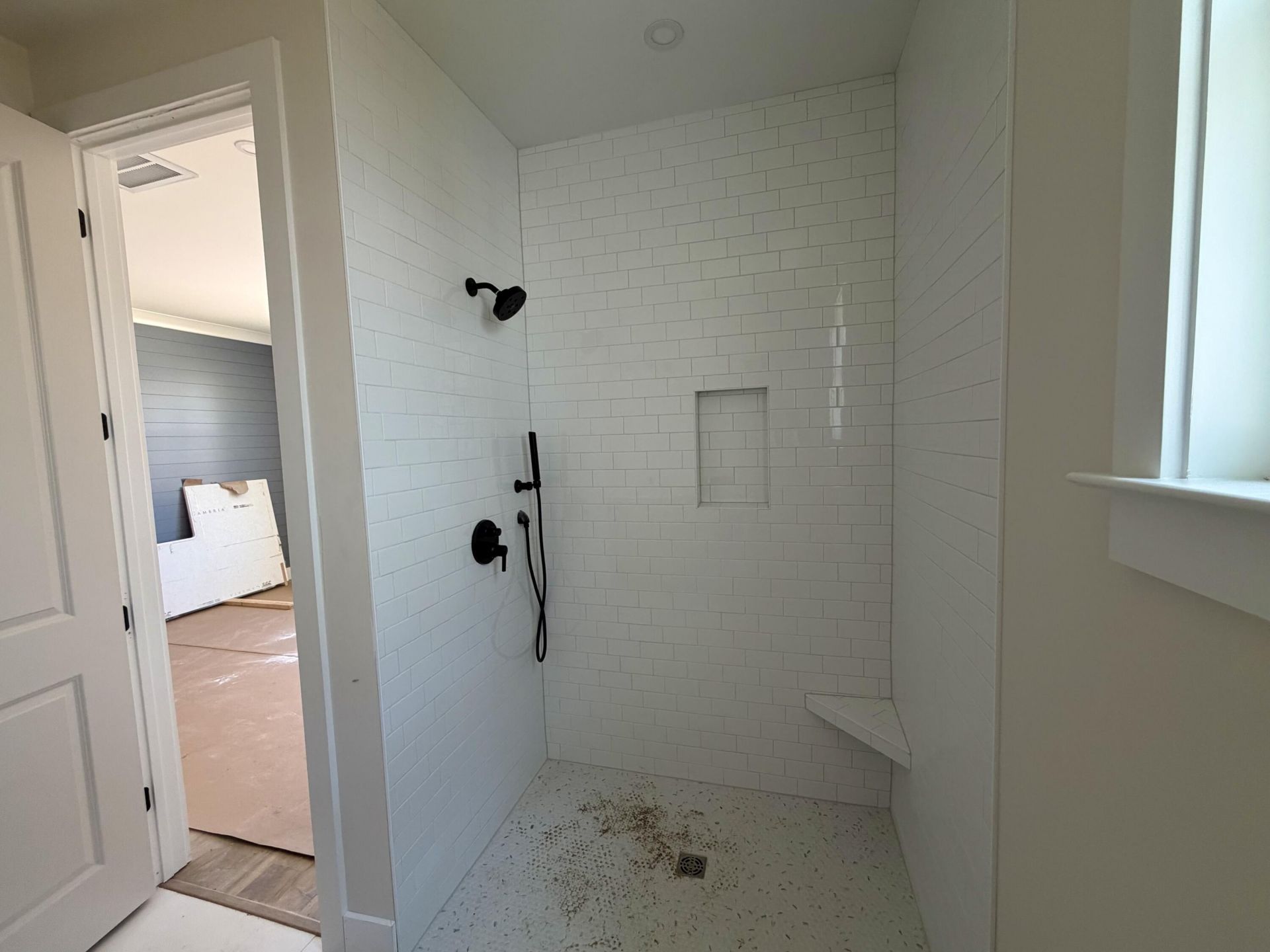 776 Blueway Avenue Photo 18