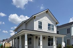 776 Blueway Avenue photo 4