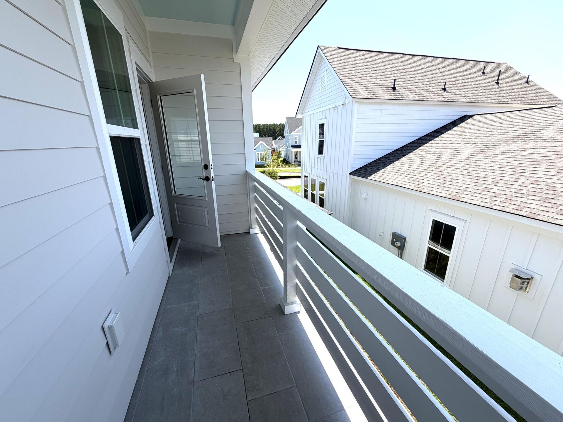 776 Blueway Avenue Photo 33