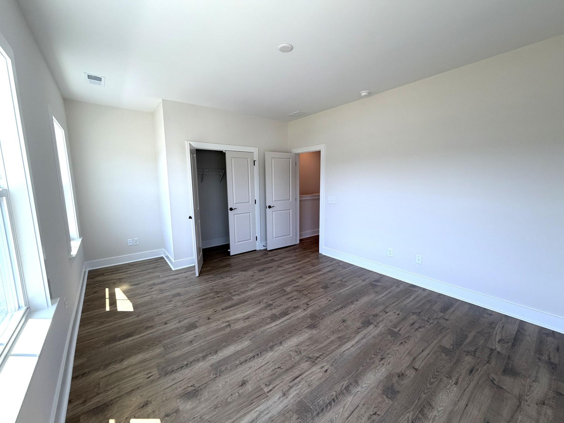 776 Blueway Avenue Photo 39