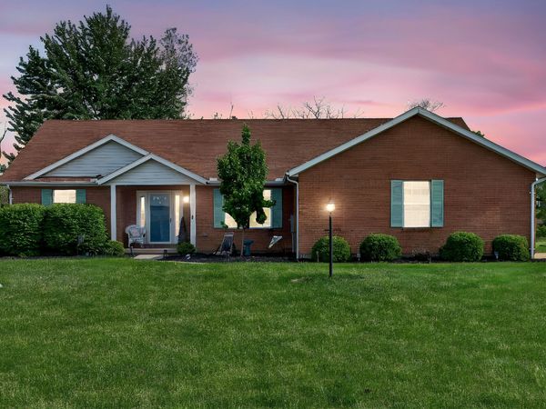 4996 Shannon Avenue, Springfield, OH 45504