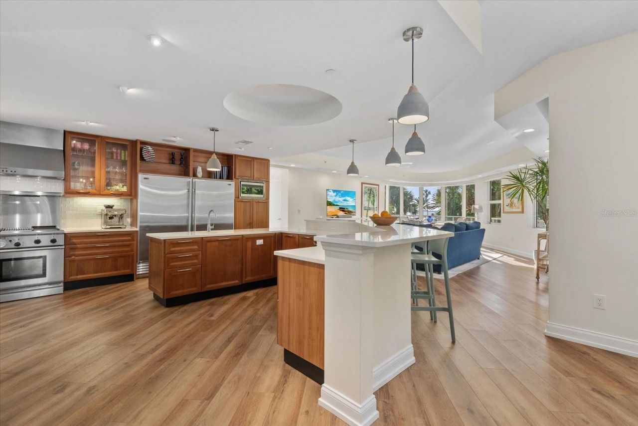 128 Golden Gate Point, Unit 202A, Sarasota, FL 34236 Photo