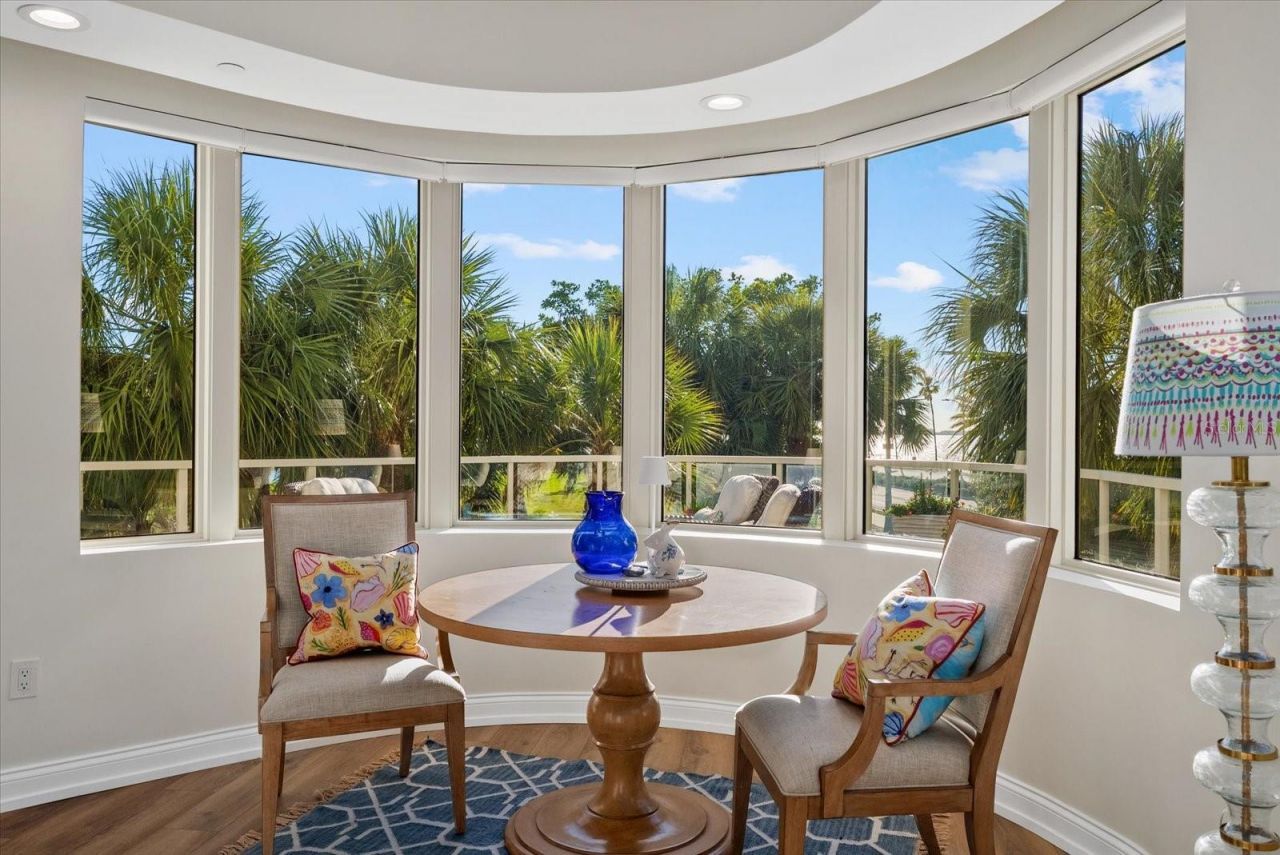 128 Golden Gate Point, Unit 202A, Sarasota, FL 34236 Photo