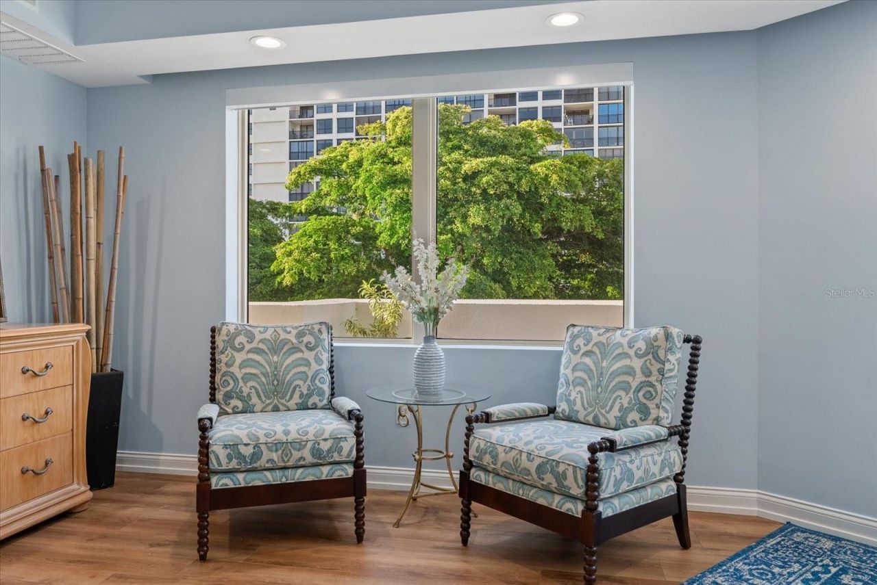 128 Golden Gate Point, Unit 202A, Sarasota, FL 34236 Photo