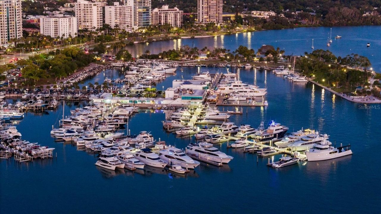 128 Golden Gate Point, Unit 202A, Sarasota, FL 34236 Photo