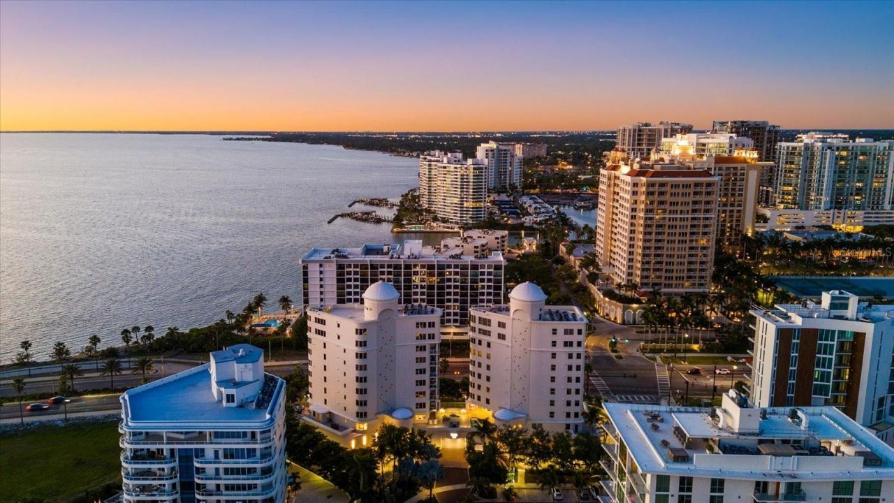 128 Golden Gate Point, Unit 202A, Sarasota, FL 34236 Photo