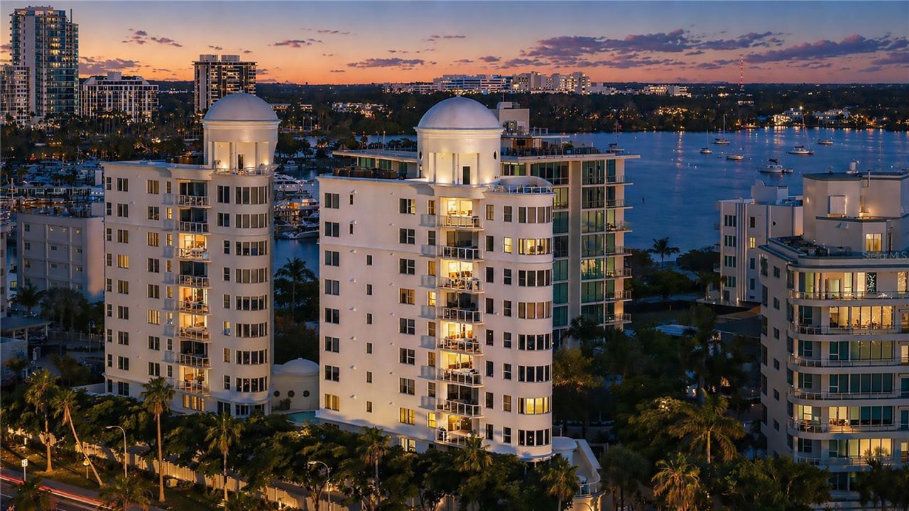 128 Golden Gate Point, Unit 202A, Sarasota, FL 34236 Photo