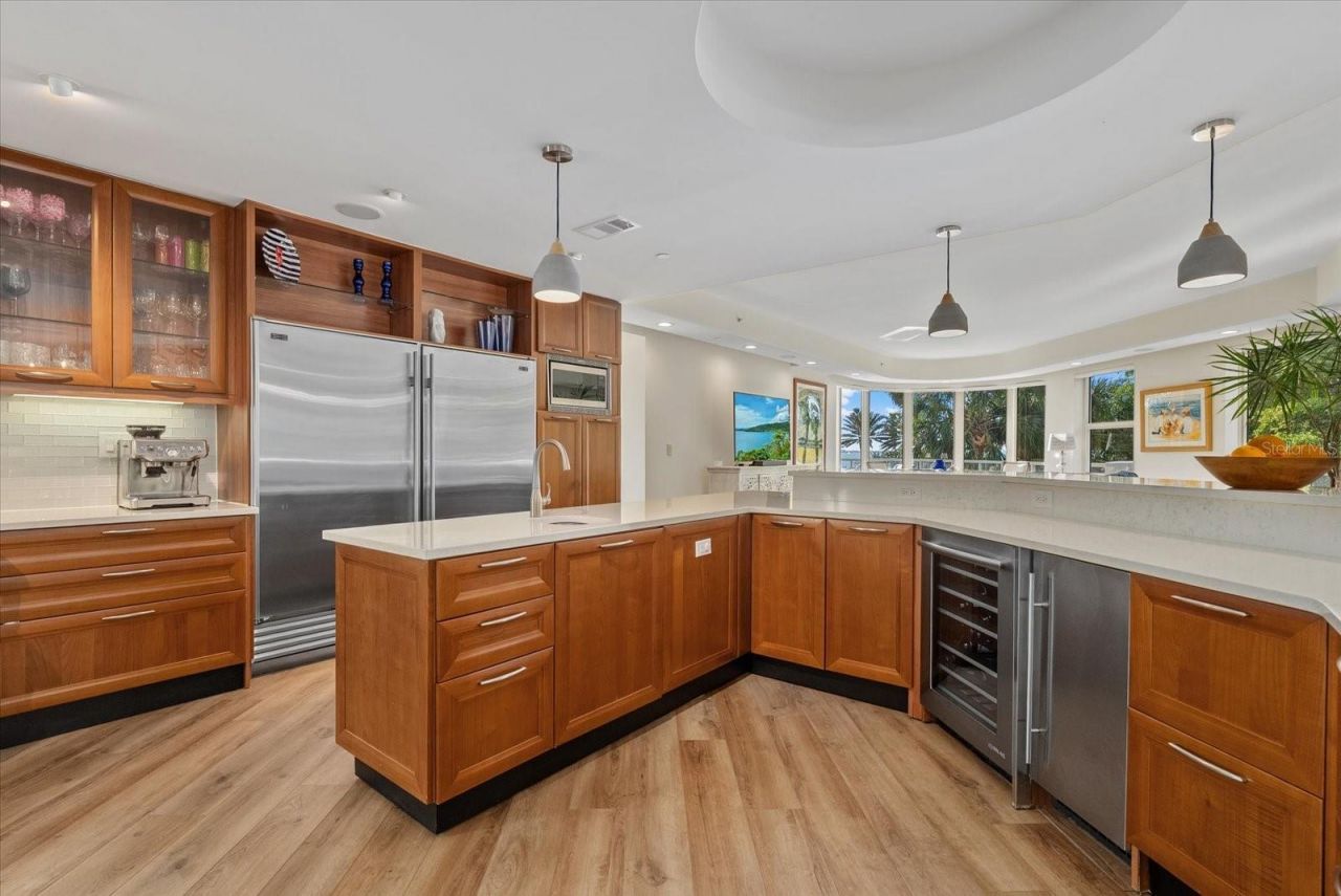 128 Golden Gate Point, Unit 202A, Sarasota, FL 34236 Photo