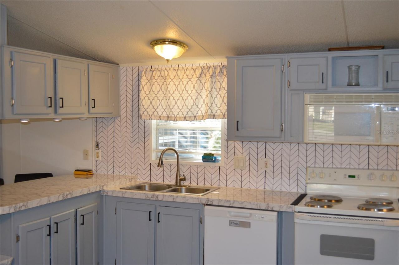 349 Eland Drive, North Fort Myers, FL 33903 Photo