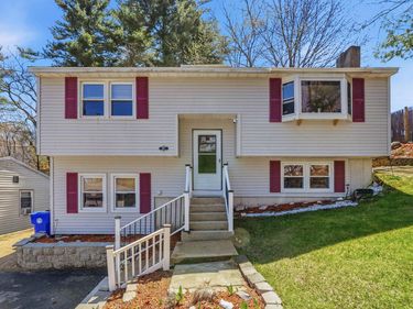 81 Theophile Street, Manchester, NH 03102