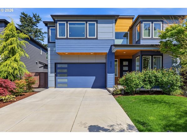 8907 SW HARMON LN, Portland, OR 97225