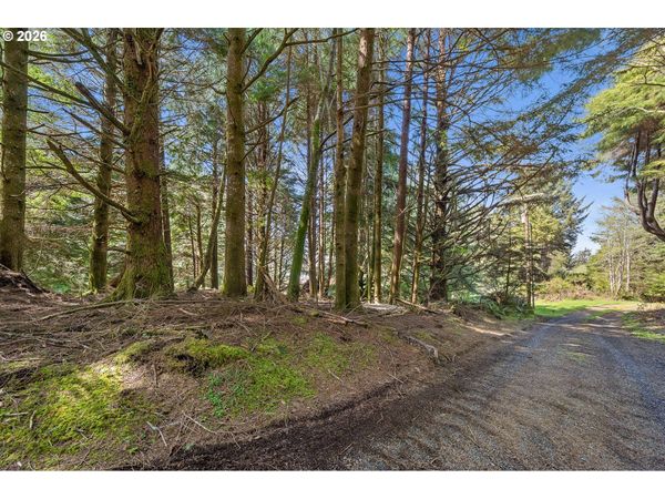 7th NW ST, Unit 11300, Cape Meares, OR 97141
