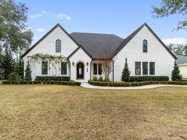 3940 Plantation Cove Court, Milton, FL 32583
