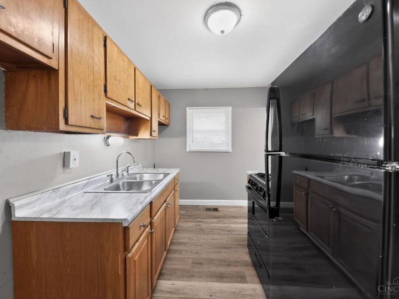 8779 Daly Road, Springfield Twp., OH 45231 Photo 10