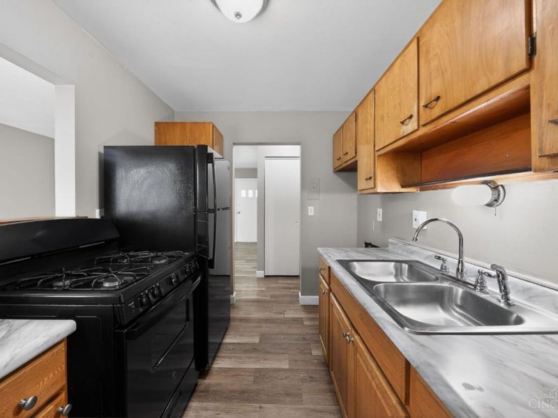 8779 Daly Road, Springfield Twp., OH 45231 Photo 12