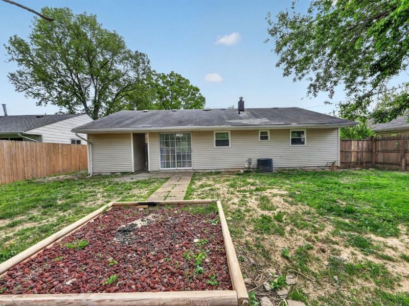 8779 Daly Road, Springfield Twp., OH 45231 Photo 3