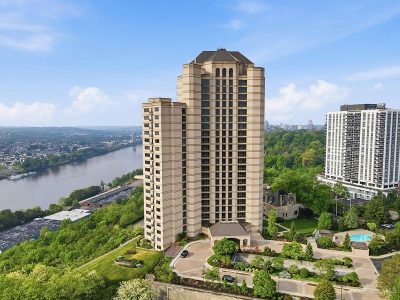 1201 Edgecliff Place, Unit 1192, Cincinnati, OH 45206 Photo 2