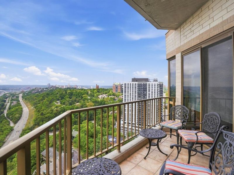 1201 Edgecliff Place, Unit 1192, Cincinnati, OH 45206 Photo 23