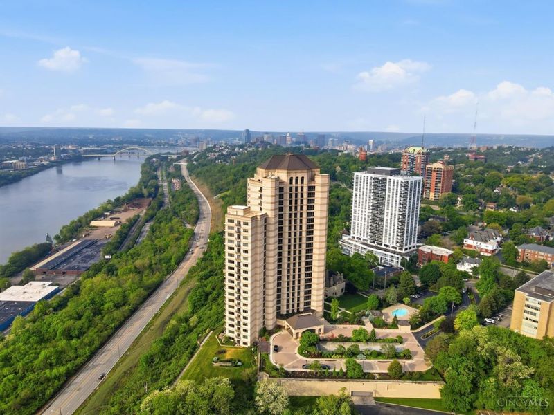 1201 Edgecliff Place, Unit 1192, Cincinnati, OH 45206 Photo 4