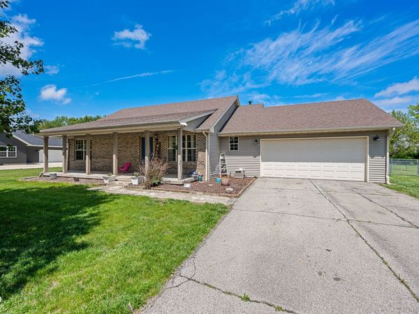 6486 E Orchard Drive, Edinburgh, IN 46124