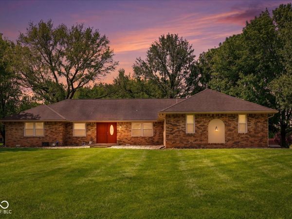 416 Macy Way , Greenwood, IN 46142