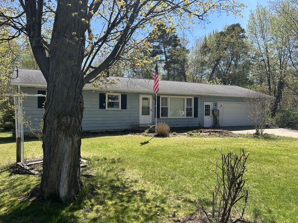 1744 State Street, Holland, MI 49424