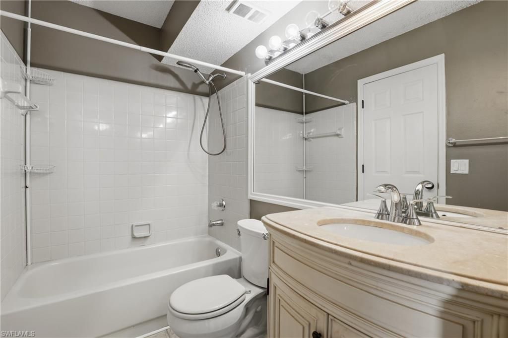 13605 Eagle Ridge Dr , Unit 1725, Fort Myers, FL 33912 Photo