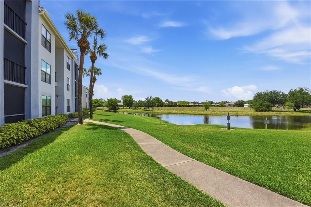 13605 Eagle Ridge Dr , Unit 1725, Fort Myers, FL 33912 Photo