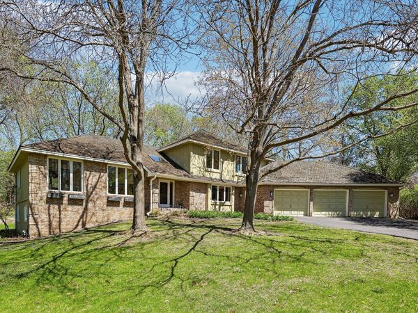 16300 Adeline Lane, Minnetonka, MN 55391