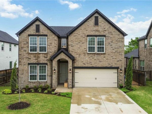 5104 SW Stanford Court, Bentonville, AR 72713