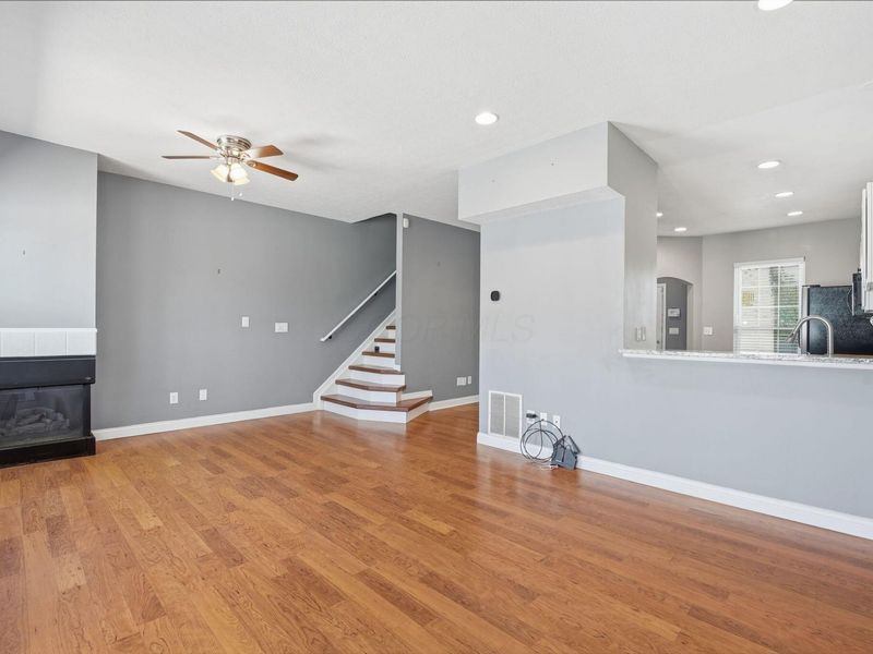 2575 Rustling Oak Boulevard , Hilliard, OH 43026 Photo 20