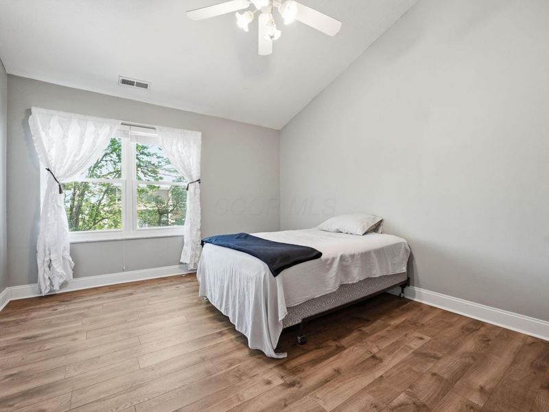 2575 Rustling Oak Boulevard , Hilliard, OH 43026 Photo 22