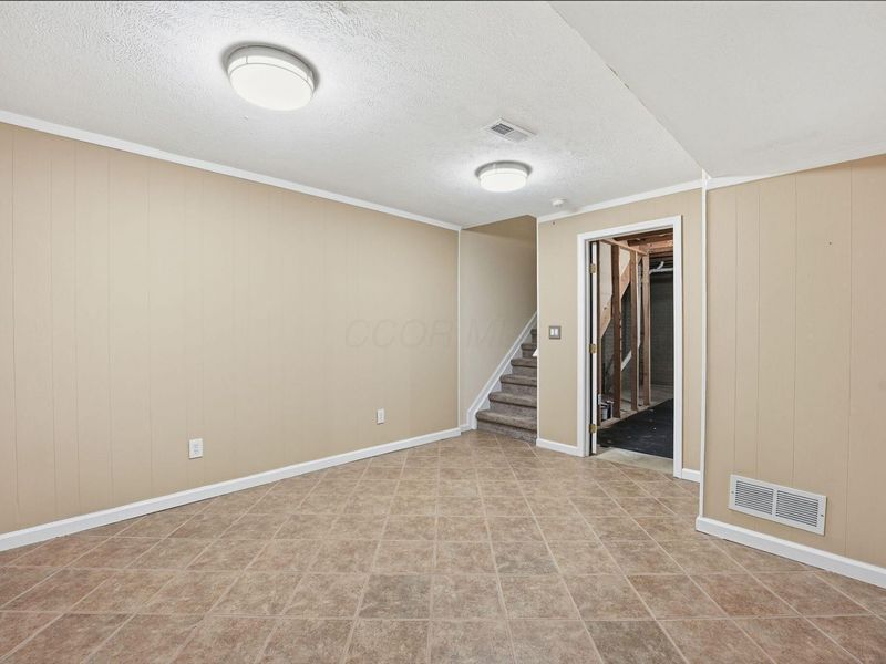 2575 Rustling Oak Boulevard , Hilliard, OH 43026 Photo 35