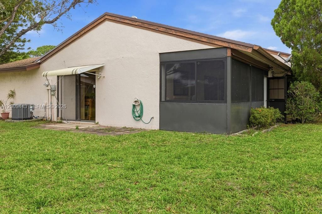 6125 Elsinore Cir , Greenacres, FL 33463 Photo