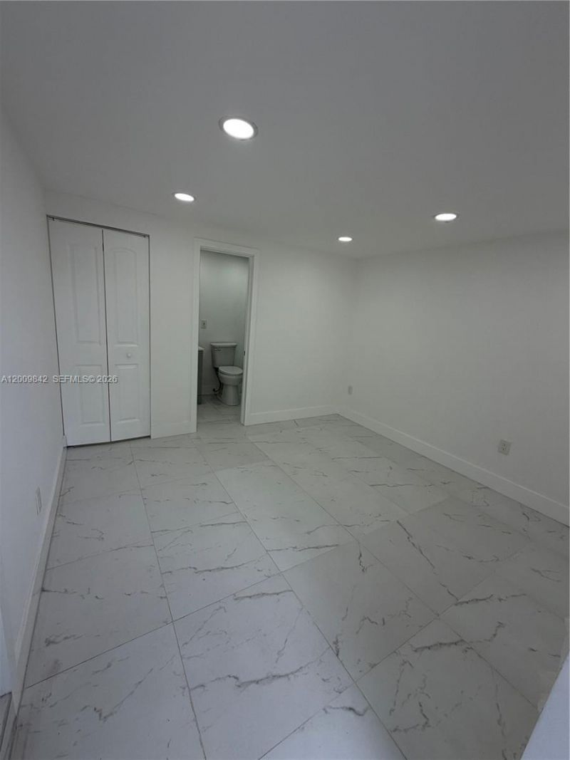 1005 NW 123rd St , North Miami, FL 33168 Photo