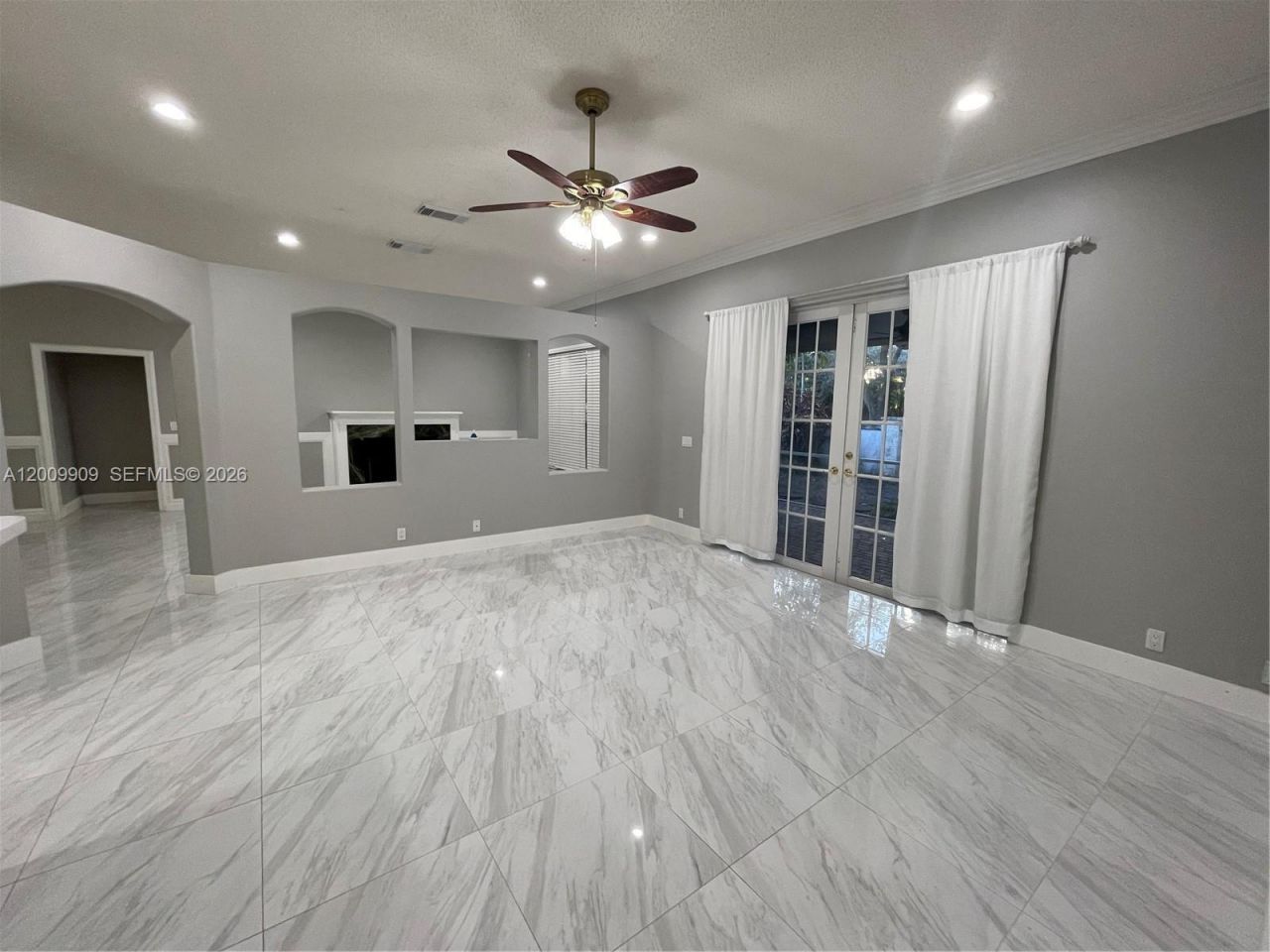 5263 SW 34th Way, Hollywood, FL 33312 Photo