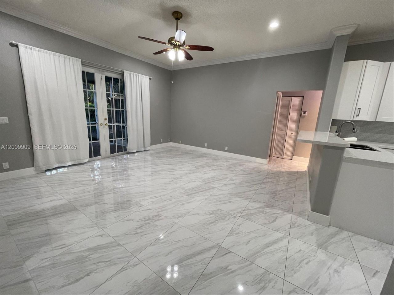 5263 SW 34th Way, Hollywood, FL 33312 Photo