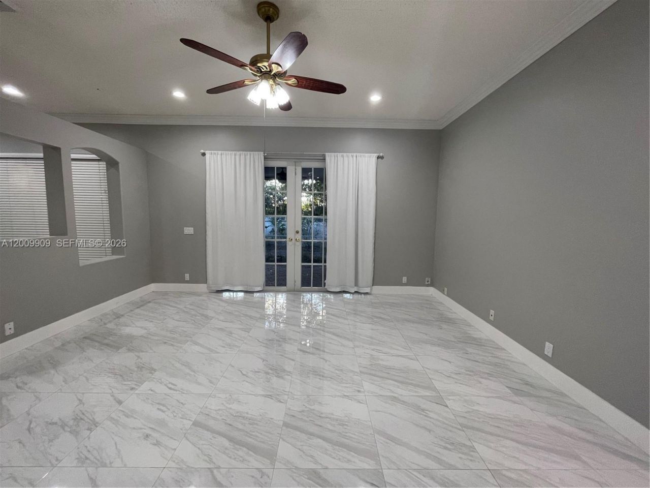5263 SW 34th Way, Hollywood, FL 33312 Photo