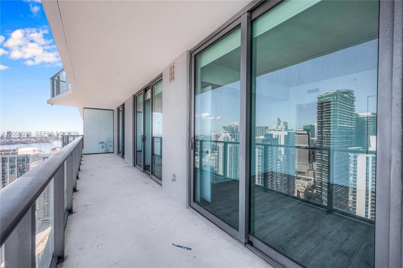 1300 S Miami Ave , Unit 4711, Miami, FL 33130 Photo