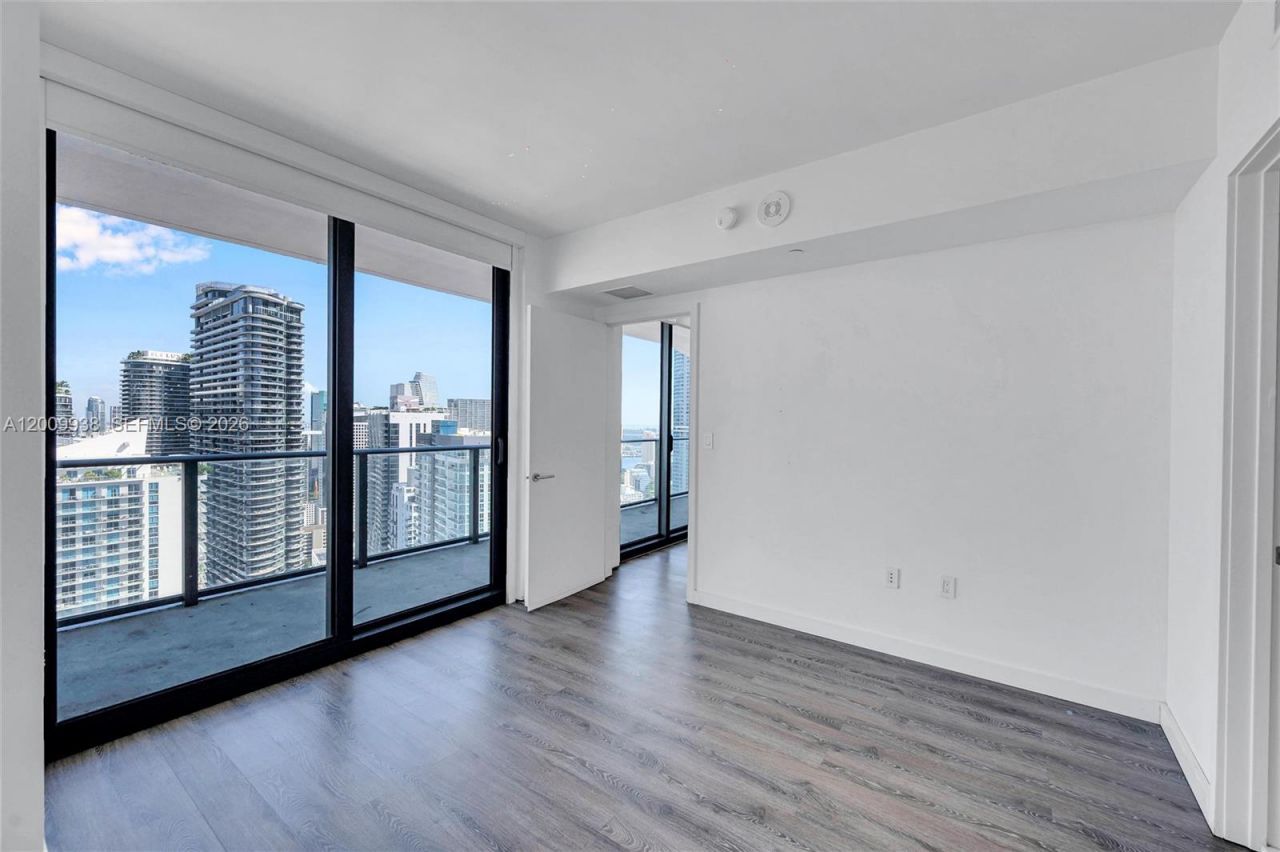 1300 S Miami Ave , Unit 4711, Miami, FL 33130 Photo