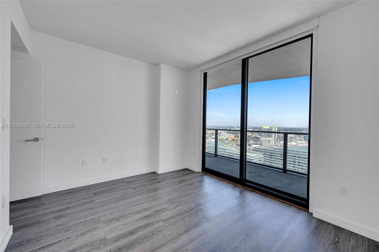 1300 S Miami Ave , Unit 4711, Miami, FL 33130 Photo