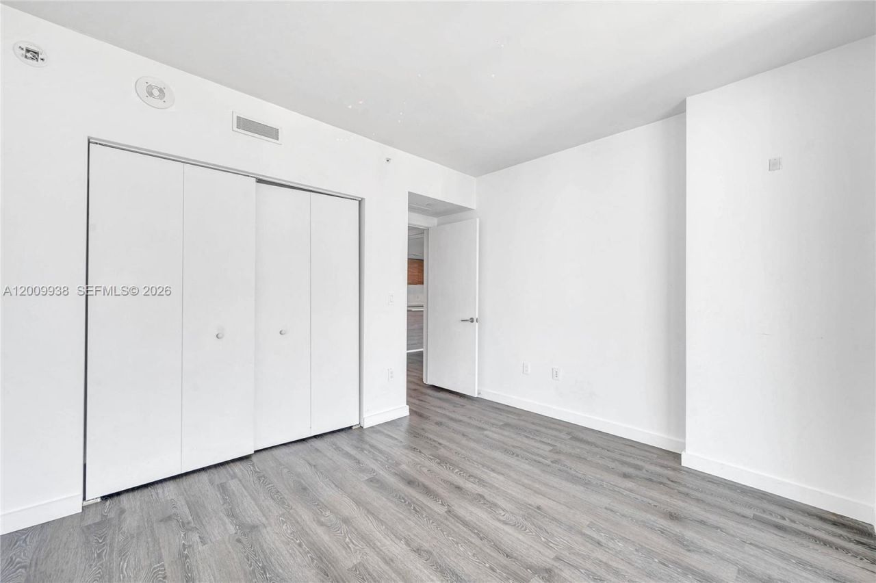 1300 S Miami Ave , Unit 4711, Miami, FL 33130 Photo