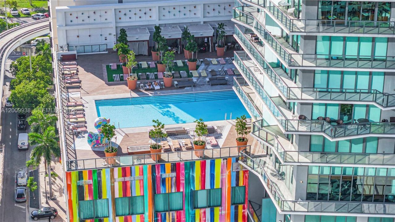 1300 S Miami Ave , Unit 4711, Miami, FL 33130 Photo