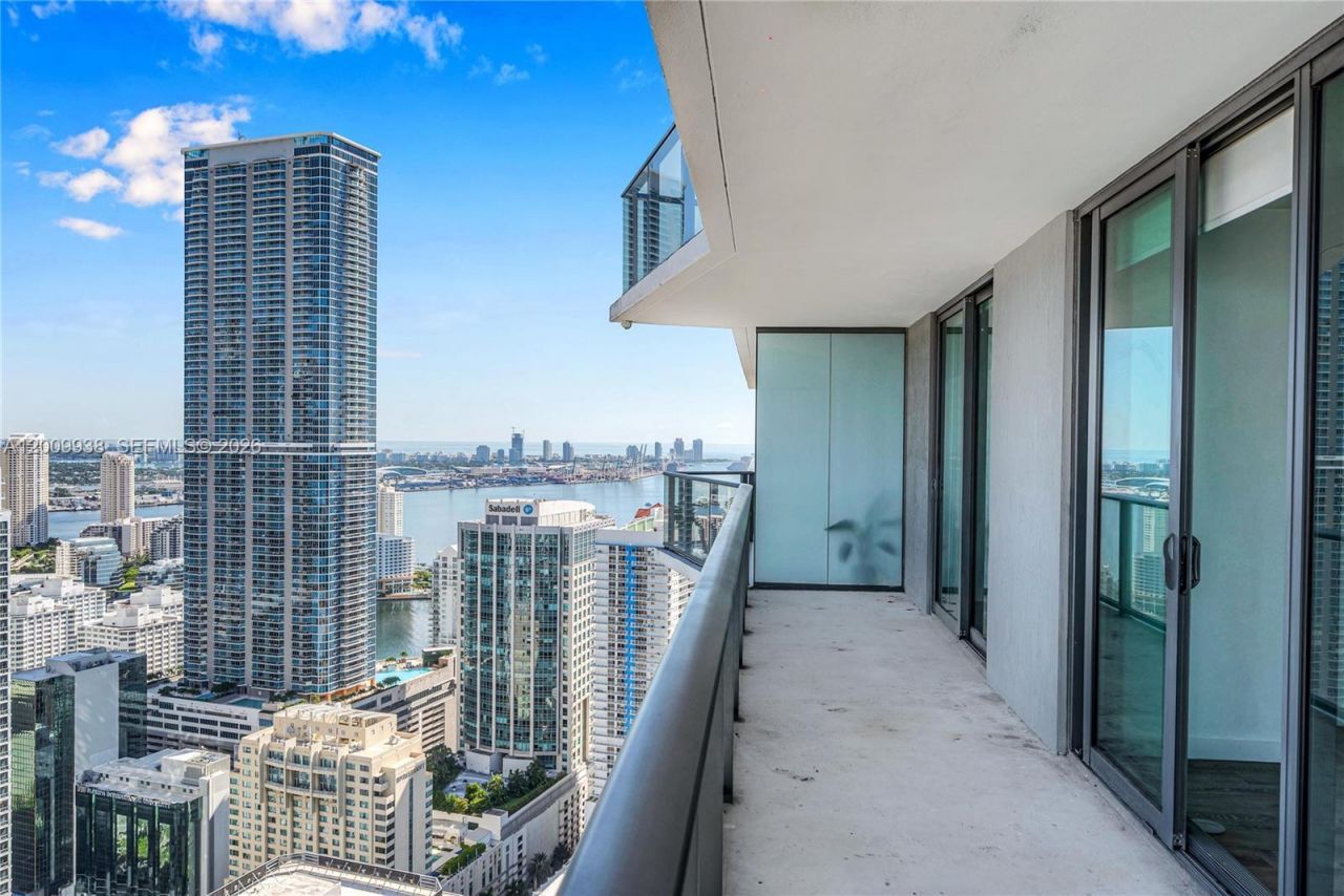 1300 S Miami Ave , Unit 4711, Miami, FL 33130 Photo