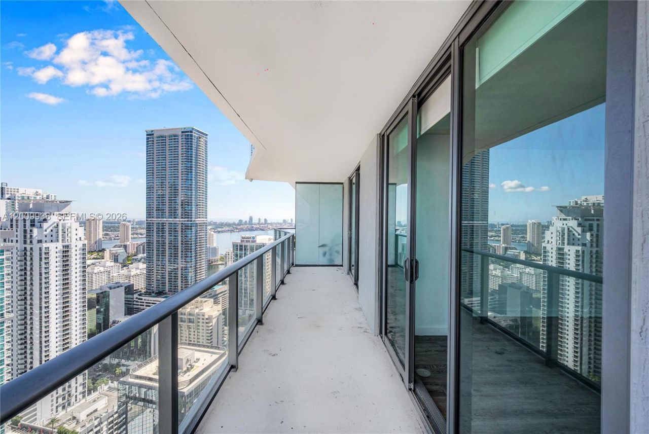 1300 S Miami Ave , Unit 4711, Miami, FL 33130 Photo